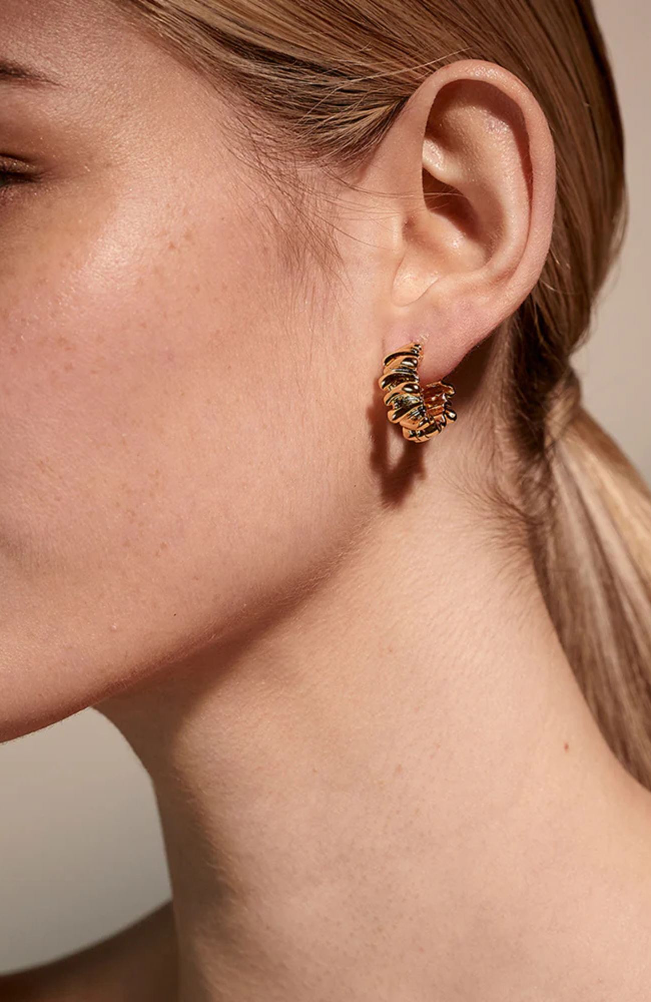 April Hoops Gold